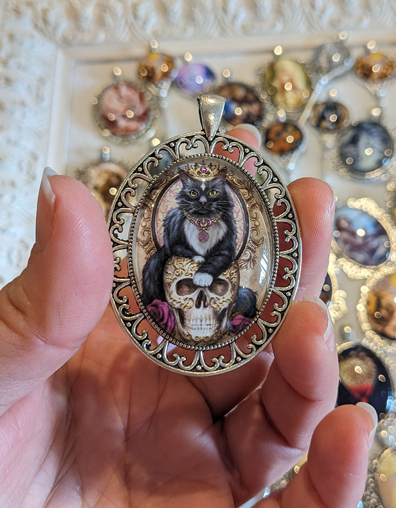 Handmade Art Pendants Lucky Dip - Image 4