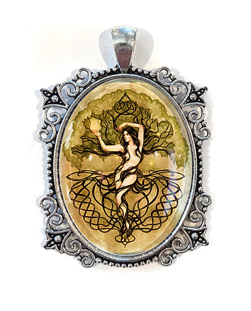 Art Pendant - Earth, Life, Magic